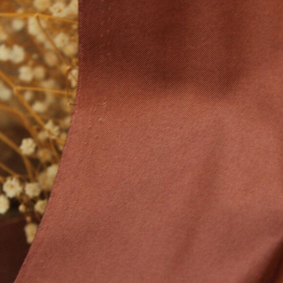 Vintage Fabric Fat Quarter, Brown Cotton Quilt Fabric Scrap, 18x22" - Picture 6 of 10